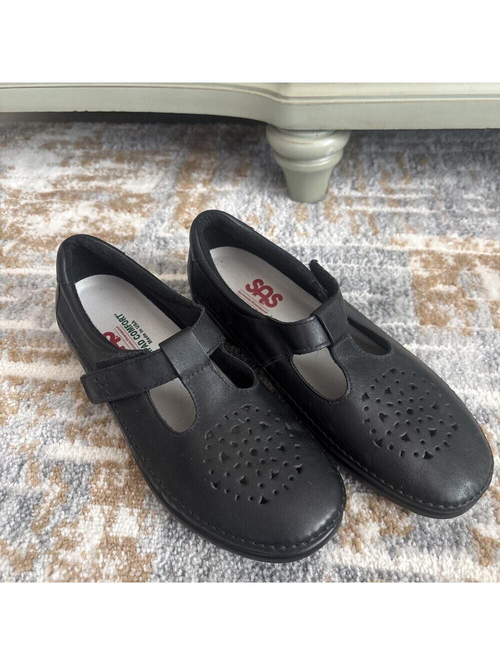 SAS Women's Roamer EZ Strap Black Leather Flats, Size 10 M - New